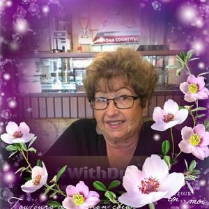 Meet your Posher, Deborah